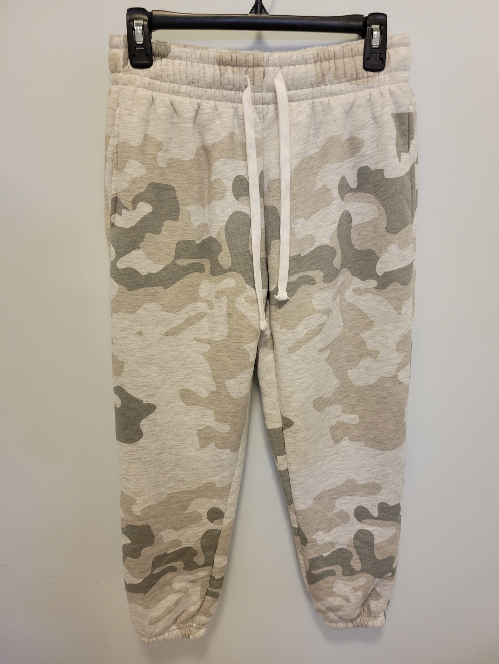 No Boundaries Grey Camo Jogger Sweatpants